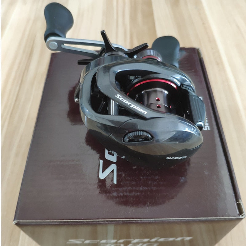 Carretilha SHIMANO Scorpion 70HG Recolhimento 8.2:1 4.5kg